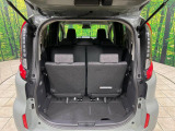 普段のお買い物や通勤、送迎等に十分な荷室スペースを確保しております。セカンドシートを倒すと、大きな荷物の積載も可能です♪