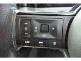 ステアリングスイッチ!オーディオと連動してますので、ボリューム調整やチャンネル変更も可能です!