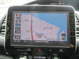 ■純正10インチナビ(MM520D-L)。どこに行くにもあると便利なカーナビ付き!しかも大画面!