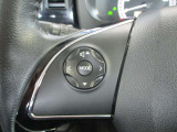 ■ハンドル左側にオーディオコントロールスイッチがあり走行中でもハンドルを握ったまま操作出来ます。
