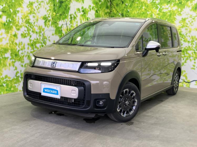 フリード 1.5 ハイブリッド クロスター 