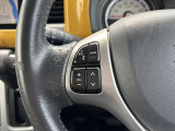 【ステアリングスイッチ】手元のスイッチでオーディオ操作などが可能です♪取り付けのナビによってはオプション設定となっております!