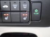 シートヒーター装備付き車!!座席に埋め込まれた電熱線によりシートを暖めることが出来る装備で、温められたシートは、寒い冬には最適です!!