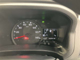 メーター周りもスッキリしていて見やすいですよ。視認性の高さが売りです!