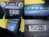 ■ETC2.0車載器。■オートエアコン(運転席・助手席シートヒーター。USBポート。■エマージェンシーブレーキ、ステアリングヒーター■後席用の