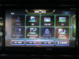 TV、CD・DVD再生、ラジオ、Bluetooth機能、Blu-ray再生機能もついたオーディオ。お気に入りの音楽を聴きながら、快適なドライブをお楽しみください♪