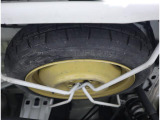 もちろんスペアタイヤや車載工具も完備☆ 万が一のパンクに備えて使用方法もお伝えします!