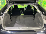 後席を格納すると、これだけの広さが!シーンに合わせたシートアレンジで、大きな荷物も積むことが出来ます♪