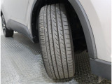 タイヤの溝もしっかり残っていますので、安心して走行可能です。