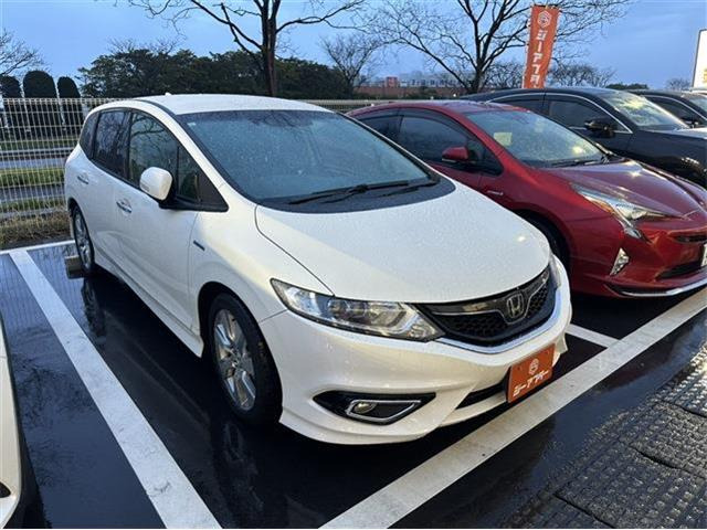 ジェイド 1.5 ハイブリッドX 1オーナー 禁煙車 純正ナビ