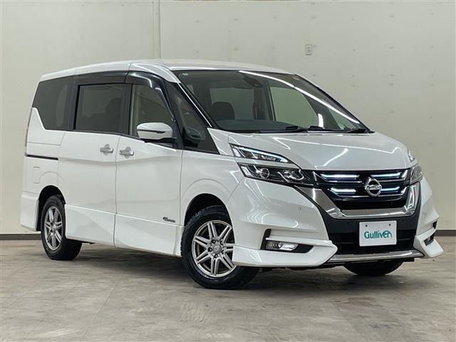 セレナ 2.0 ハイウェイスター Vセレクション 4WD 4WD 修復歴無し
