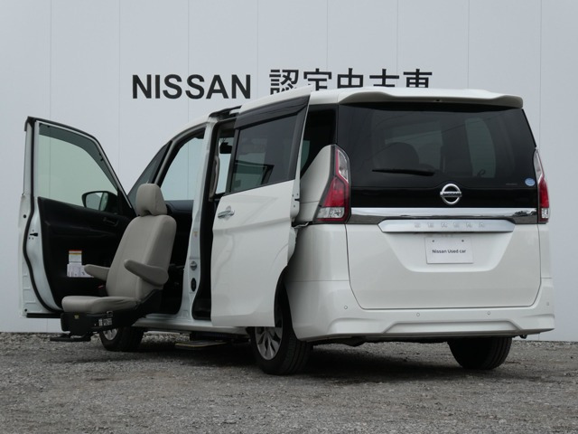 セレナ  送迎 オートステップ S