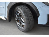 タイヤサイズは225/55R18