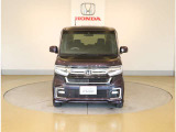 「自動車保険」と「あんしん特典」がひとつになったHondaのお店ならではの保険プランです。お客様のカーライフにより一層の安心をプラスします。