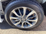 純正アルミホイール装着になります♪