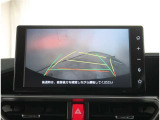 【カメラ】バックカメラが付いていますので車庫入れ時の後方確認も安心です。