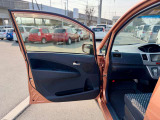 低燃費で税金も安く、維持費の安さが魅力の軽自動車を多数ご用意しております。ちょっと興味がある、ちょっとだけ見てみたいなどでも結構です。お気軽にお立ち寄りください!
