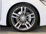 TTクーペ 45 TFSI クワトロ Sラインパッケージ 4WD 