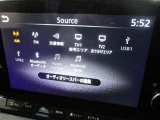 ■AM/FM/交通情報/フルセグTV/USB1/USB2/Bluetoothオーディオ/AppleCarplay等の快適なドライビングを助けるツールが満載!