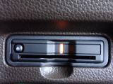 ■【ETC車載器】が装備されています。セットアップをしてお渡しとなり、ETCカードを差し込むだけで高速道路の利用が可能です。