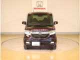 「自動車保険」と「あんしん特典」がひとつになったHondaのお店ならではの保険プランです。お客様のカーライフにより一層の安心をプラスします。