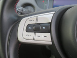 ステアリングスイッチ付き☆オーディオ操作が手元でできて安心です☆