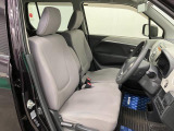 【フロントシート】さまざまな体格の方が快適に運転ができるよう配慮したシートになっております。