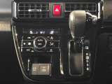 温度を設定すれば、自動で車内の温度管理をしてくれる優れものです♪ATミッションで運転楽々