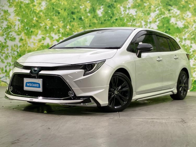 カローラツーリング 1.8 ハイブリッド W×B