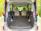 後席を格納すると、これだけの広さが!シーンに合わせたシートアレンジで、大きな荷物も積むことが出来ます♪