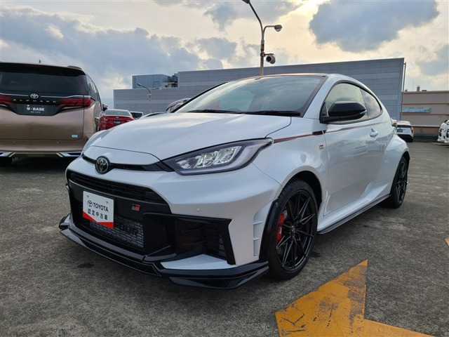GRヤリス 1.6 RZ ハイ パフォーマンス GR-DAT 4WD