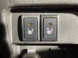 【シートヒーター】シートを温めてくれる暖房機器です!長時間座っていると負担が掛かりやすい背中や腰、または冬場などの寒い日に冷えやすい脚部に快適なぬくもりを伝えます。