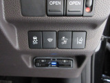 多彩な安心・快適機能を搭載した先進の安全運転支援システムのHonda SENSINGを搭載しております。