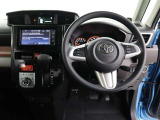 見通しのよいすっきりとした視界で、誰でも運転しやすいです。運転のしやすさは疲れにくさにも繋がりますよ♪