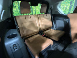 3列目シートはもちろん状態良好☆大人でもゆったりと座って頂けますので、大人数でのお出かけもラクラクです♪ご家族で、気の知れた仲間で、ドライブに行くのが楽しみですね♪