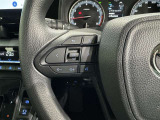 ステアリングスイッチ装備!運転しながら手元でオーディオの操作などができます。