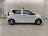 軽自動車、小型車を中心に常時300台展示車を御用意させて頂いております