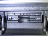 ナビ連動のETCを装備しております。