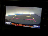 バックガイドモニターで、後方を確認しながら安心して駐車することができます。運転初心者も熟練者も必須の機能ですよ!