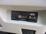 ETCが装着されてます。高速道路を利用されてるお客様は必須ですね。