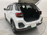 「使ってバック・・カードのポイントで月々の負担を軽減」。車種・年式によっては、対象外の車もあります。