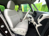 運転席シート廻りは使用感も少なく、良好な状態となっています。丁寧に使われていたことがよくわかりますね。