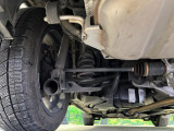 お車を安心してお乗りいただく為には、足回りの定期点検が欠かせません。サービスサポート(有償保証)では無料点検もご提供しており、安心のカーライフをお過ごしいただけるサポート体制が整っています。