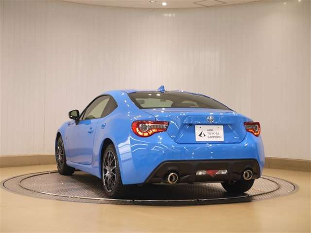 【中古】 青空のメロディー トヨタ 86 2.0 GT の中古車詳細 (17,000km, ブライトブルー, 北海道