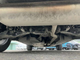 下回りの状態です。錆が少ない車です。