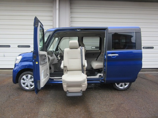 タント フレンドシップ ウェルカムシート X SAIII 4WD 