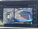 【全方位モニター用カメラ】専用のカメラにより、上から見下ろしたような視点で360度クルマの周囲を確認することができます☆死角部分も確認しやすく、狭い場所での切り返しや駐車もスムーズに行えます。