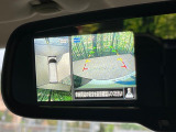 【アラウンドビューモニター】専用のカメラにより、上から見下ろしたような視点で360度クルマの周囲を確認することができます☆死角部分も確認しやすく、狭い場所での切り返しや駐車もスムーズに行えます。
