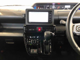 温度を設定すれば、自動で車内の温度管理をしてくれる優れものです♪ATミッションで運転楽々