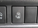 運転席からも操作ができる電動スライドドアです!乗り降り便利なうれしい装備です。